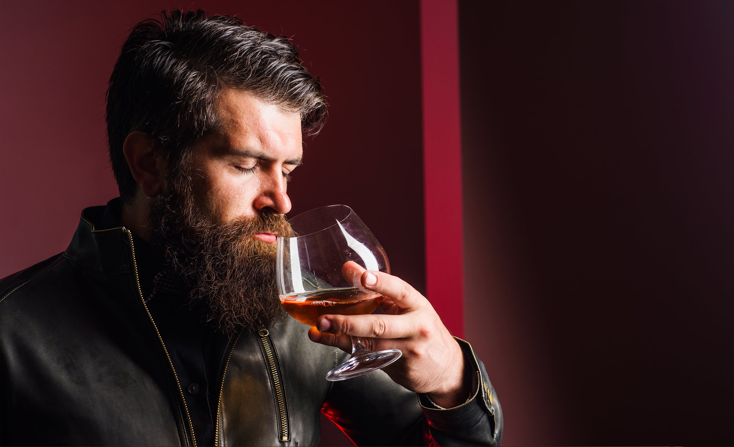 We'll explore the essential items you need to create a memorable and enjoyable whiskey tasting experience.